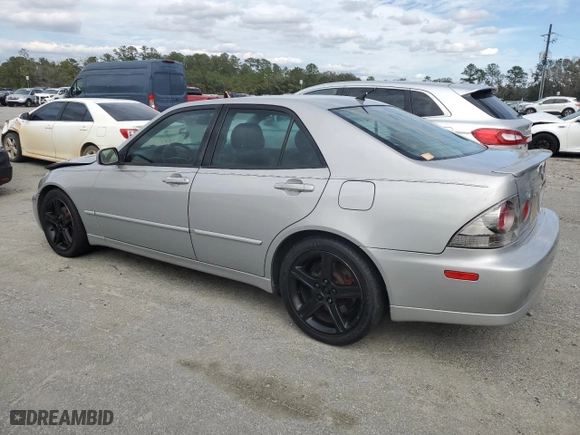 2002 Lexus IS 300 with VIN JTHBD192520062647, listed as a Copart auction lot 45965095 with 192,290 mi miles and Salvage Title. Bid and sale history available at carsss.com. Image 2.
