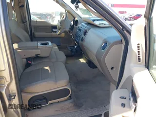2008 Ford F-150 XL with VIN 1FTRW12W88FB99899, listed as a IAAI auction lot 41004350 with 181,699 mi miles. Bid and sale history available at carsss.com. Image 5.
