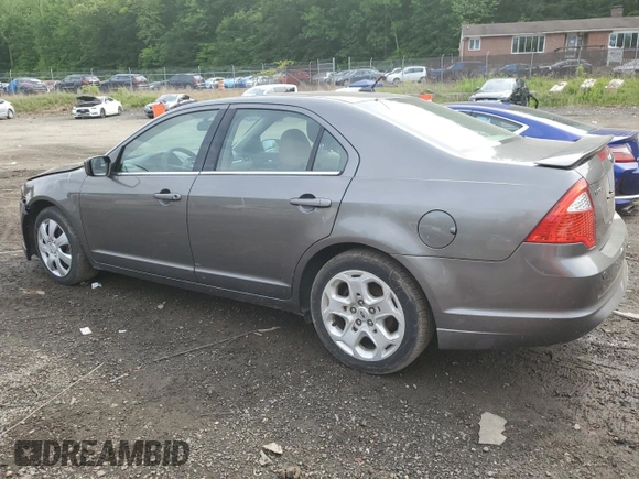 2010 Ford Fusion SE with VIN 3FAHP0HA2AR304143, listed as a Copart auction lot 56181895 with 136,936 mi miles and Salvage title. Bid and sale history available at DreamBid. Image 2.