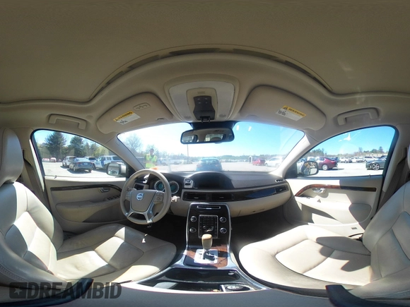 2012 Volvo XC70 T6 with VIN YV4902BZ1C1127334, listed as a IAAI auction lot 42140359 with 214,196 mi miles and . Bid and sale history available at DreamBid. Image 18.