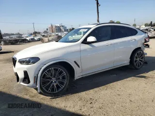 2024 BMW X4 xDrive30i with VIN 5UX33DT09R9W50136, listed as a Copart auction lot 46949595 with 6,467 mi miles and Salvage Title. Bid and sale history available at carsss.com. Image 1.