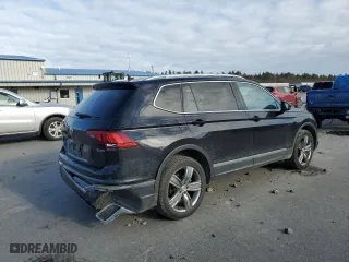 2020 Volkswagen Tiguan SE with VIN 3VV2B7AX3LM078721, listed as a Copart auction lot 82804864 with 43,581 mi miles and Salvage Title. Bid and sale history available at carsss.com. Image 3.