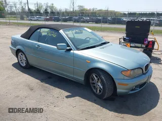 2004 BMW 3 Series 325Ci z VIN WBABW33434PG97877, wystawiony jako IAAI lot #42079626 z przebiegiem 89 253 mil mil oraz . Historia ofert i sprzedaży dostępna na DreamBid. Obrazek 1.