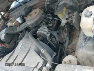1994 Chevrolet Silverado 1500 с VIN 2GCEC19Z5R1118857, выставлен на аукционе IAAI как лот 42446719 с пробегом 269 698 миль миль и . История ставок и продаж доступна на DreamBid. Изображение 19.