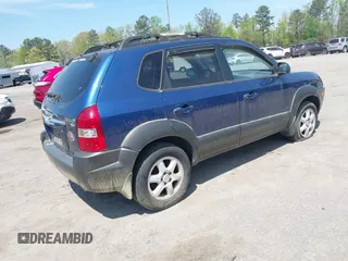 2005 Hyundai Tucson GLS with VIN KM8JN72D15U191616, listed as a IAAI auction lot 42081034 with 217,168 mi miles. Bid and sale history available at carsss.com. Image 4.