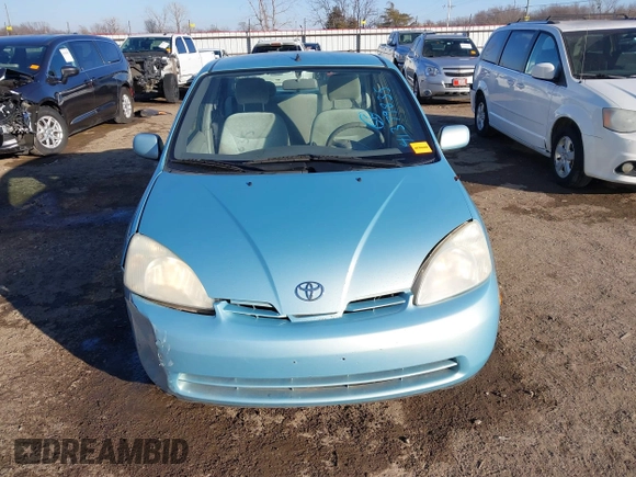 2001 Toyota Prius with VIN JT2BK12U110032698, listed as a IAAI auction lot 41379835 with 140,893 mi miles. Bid and sale history available at carsss.com. Image 12.
