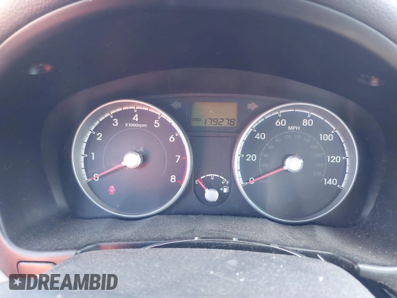 2010 Hyundai Accent GLS с VIN KMHCN4AC5AU515662, выставлен на аукционе IAAI как лот 41807928 с пробегом 179 278 миль миль и . История ставок и продаж доступна на DreamBid. Изображение 7.