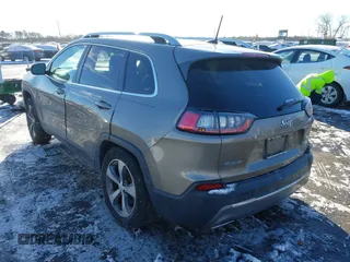 2019 Jeep Cherokee Limited with VIN 1C4PJMDX5KD441256, listed as a IAAI auction lot 41270619 with 83,309 mi miles and . Bid and sale history available at DreamBid. Image 3.