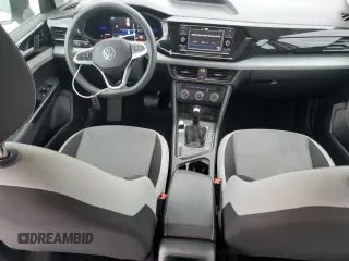 2022 Volkswagen Taos S z VIN 3VVCX7B28NM015108, wystawiony jako Copart lot #43617695 z przebiegiem 60 519 mil mil oraz Szkoda całkowita • Salvage title. Historia ofert i sprzedaży dostępna na DreamBid. Obrazek 8.