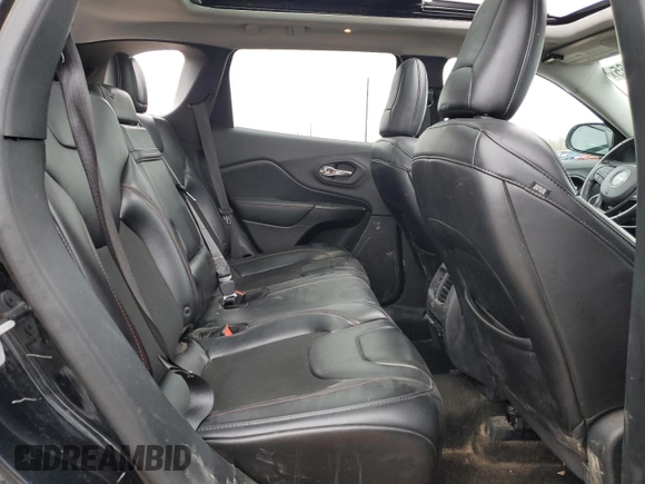 2019 Jeep Cherokee Trailhawk with VIN 1C4PJMBX7KD341534, listed as a Copart auction lot 52352765 with 207,532 mi miles and Salvage Title. Bid and sale history available at DreamBid. Image 11.