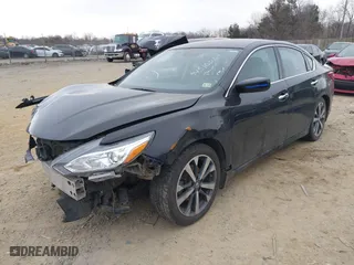 2017 Nissan Altima 2.5 SR with VIN 1N4AL3AP5HC475622, listed as a IAAI auction lot 41510202 with 132,074 mi miles. Bid and sale history available at carsss.com. Image 19.