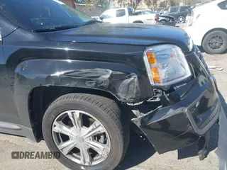 2017 GMC Terrain SLE with VIN 2GKALMEK2H6347849, listed as a IAAI auction lot 41634216 with 61,405 mi miles. Bid and sale history available at carsss.com. Image 18.
