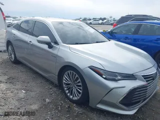 2019 Toyota Avalon Hybrid Limited with VIN 4T1B21FB3KU009106, listed as a IAAI auction lot 41757436 with 107,459 mi miles. Bid and sale history available at carsss.com. Image 1.
