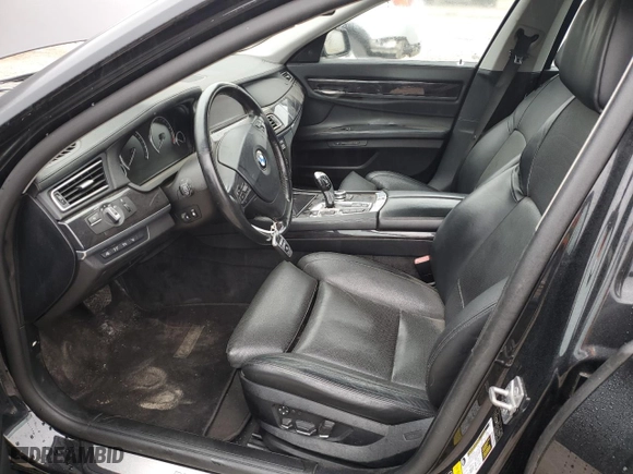 2010 BMW 7 Series 750Li xDrive with VIN WBAKC8C53AC430723, listed as a Copart auction lot 43647915 with 89,894 mi miles and Clean Title. Bid and sale history available at carsss.com. Image 7.
