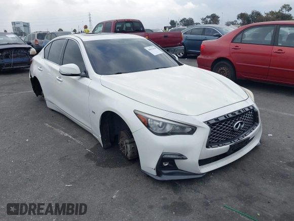 2018 Infiniti Q50 3.0t LUXE with VIN JN1EV7AP2JM363487, listed as a IAAI auction lot 40621618 with 125,508 mi miles. Bid and sale history available at carsss.com. Image 1.