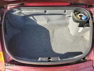 2000 Porsche Boxster z VIN WP0CA2983YU621350, wystawiony jako Copart lot #60596005 z przebiegiem 93 133 mil mil oraz Szkoda całkowita • Salvage title. Historia ofert i sprzedaży dostępna na DreamBid. Obrazek 11.