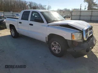 2005 Dodge Dakota SLT with VIN 1D7HE48K35S189245, listed as a Copart auction lot 86181604 with 209,727 mi miles and Clean Title. Bid and sale history available at DreamBid. Image 4.