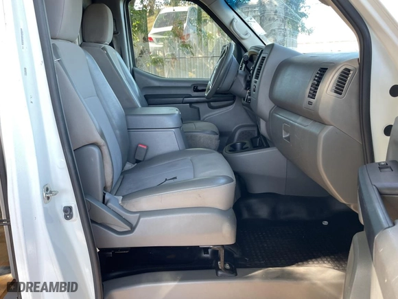 2019 Nissan NV SV with VIN 1N6AF0KY8KN807486, listed as a Copart auction lot 78001804 with 174,002 mi miles and Clean Title. Bid and sale history available at carsss.com. Image 5.