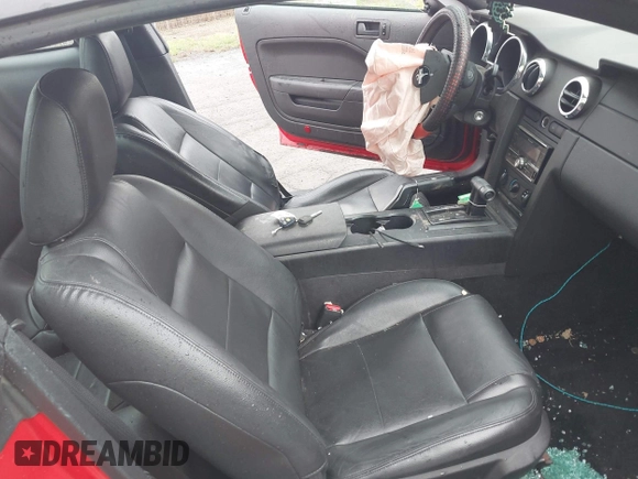 2005 Ford Mustang Deluxe with VIN 1ZVFT80N555110559, listed as a IAAI auction lot 42320778 with 117,594 mi miles and . Bid and sale history available at DreamBid. Image 5.