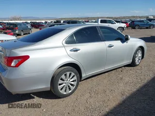 2007 Lexus ES with VIN JTHBJ46GX72144136, listed as a IAAI auction lot 42031389 with 169,111 mi miles. Bid and sale history available at carsss.com. Image 4.