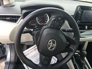 2022 Toyota Corolla Cross L with VIN 7MUAAAAG8NV017626, listed as a IAAI auction lot 42566409 with 49,073 mi miles and . Bid and sale history available at DreamBid. Image 11.