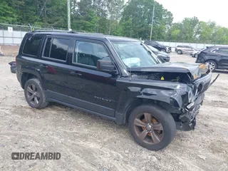 2016 Jeep Patriot Sport SE z VIN 1C4NJPBA4GD642421, wystawiony jako IAAI lot #42276416 z przebiegiem 168 653 mil mil oraz . Historia ofert i sprzedaży dostępna na DreamBid. Obrazek 1.