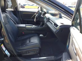 2018 Lexus RX with VIN JTJDZKCA1J2010465, listed as a IAAI auction lot 41918033 with 40,275 mi miles. Bid and sale history available at carsss.com. Image 5.
