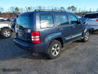 2008 Jeep Liberty Sport with VIN 1J8GN28K08W278092, listed as a IAAI auction lot 41215325 with 127,581 mi miles. Bid and sale history available at carsss.com. Image 4.