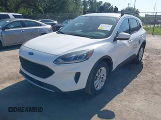 2020 Ford Escape SE с VIN 1FMCU0G64LUB74027, выставлен на аукционе IAAI как лот 42016483 с пробегом 131 672 миль миль и . История ставок и продаж доступна на DreamBid. Изображение 16.