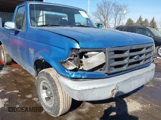 1993 Ford F-150 with VIN 2FTDF15YXPCB40600, listed as a IAAI auction lot 41405749 with 1 mi miles. Bid and sale history available at carsss.com. Image 6.