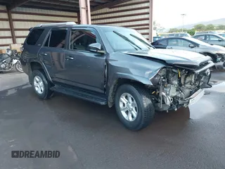 2018 Toyota 4Runner SR5 z VIN JTEZU5JR4J5184719, wystawiony jako IAAI lot #41689185 z przebiegiem 97 501 mil mil oraz . Historia ofert i sprzedaży dostępna na DreamBid. Obrazek 1.