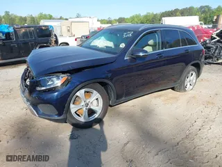 2018 Mercedes-Benz GLC with VIN WDC0G4JB2JV106712, listed as a IAAI auction lot 42067883 with 83,306 mi miles. Bid and sale history available at carsss.com. Image 20.