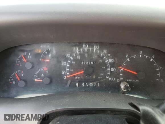 1999 Ford F-250 XL with VIN 1FTNX21L8XED06365, listed as a Copart auction lot 41527465 with 232,866 mi miles and Salvage title. Bid and sale history available at DreamBid. Image 9.