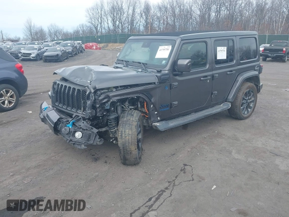 2021 Jeep Wrangler Unlimited Sahara with VIN 1C4JJXP65MW676726, listed as a IAAI auction lot 41795701 with 38,480 mi miles and . Bid and sale history available at DreamBid. Image 2.