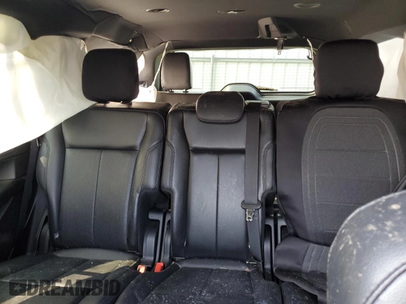 2019 Ford Expedition XLT z VIN 1FMJU1JT6KEA78288, wystawiony jako Copart lot #58875085 z przebiegiem Nie podano mil oraz Szkoda całkowita • Salvage title. Historia ofert i sprzedaży dostępna na DreamBid. Obrazek 10.
