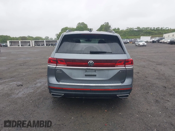 2024 Volkswagen Atlas SE with VIN 1V2LR2CA8RC514627, listed as a IAAI auction lot 42314638 with 18,722 mi miles and . Bid and sale history available at DreamBid. Image 17.