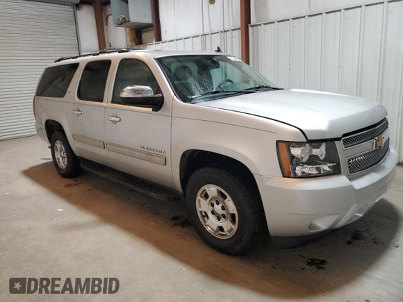 2014 Chevrolet Suburban LT with VIN 1GNSCJE05ER236491, listed as a Copart auction lot 70175244 with 216,369 mi miles and Clean Title. Bid and sale history available at carsss.com. Image 4.