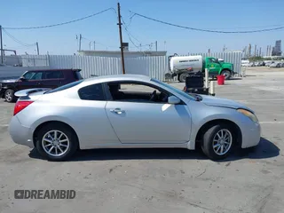 2009 Nissan Altima S z VIN 1N4AL24E59C192627, wystawiony jako IAAI lot #42359727 z przebiegiem 93 316 mil mil oraz . Historia ofert i sprzedaży dostępna na DreamBid. Obrazek 13.
