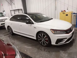 2018 Volkswagen Passat V6 GT with VIN 1VWJM7A38JC030256, listed as a IAAI auction lot 41318561 with 47,646 mi miles. Bid and sale history available at carsss.com. Image 1.