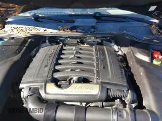 2016 Porsche Cayenne with VIN WP1AA2A21GLA02456, listed as a IAAI auction lot 41309026 with 136,266 mi miles. Bid and sale history available at carsss.com. Image 10.