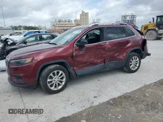 2019 Jeep Cherokee Latitude with VIN 1C4PJLCB8KD357724, listed as a Copart auction lot 51412395 with 0 mi miles and Salvage Title. Bid and sale history available at carsss.com. Image 1.