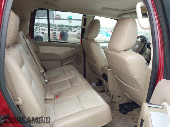 2010 Mercury Mountaineer Premier с VIN 4M2EN3JE0AUJ07556, выставлен на аукционе IAAI как лот 42390138 с пробегом 204 406 миль миль и . История ставок и продаж доступна на DreamBid. Изображение 8.