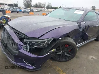 2024 Ford Mustang EcoBoost z VIN 1FA6P8TH4R5118287, wystawiony jako IAAI lot #41879332 z przebiegiem 18 301 mil mil oraz . Historia ofert i sprzedaży dostępna na DreamBid. Obrazek 17.