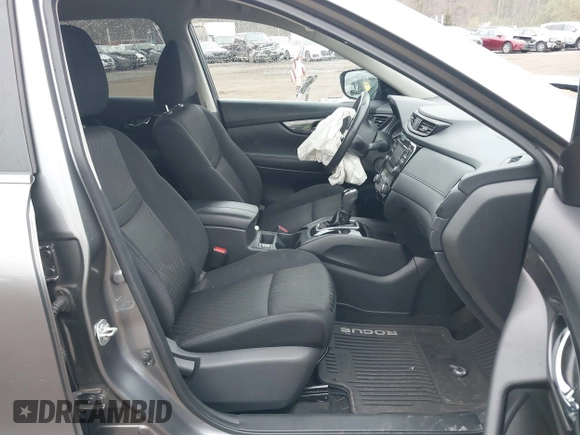 2017 Nissan Rogue SV with VIN KNMAT2MV2HP599368, listed as a IAAI auction lot 42006387 with 88,217 mi miles. Bid and sale history available at carsss.com. Image 5.