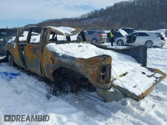 2017 Ram 2500 Big Horn with VIN 3C6UR5DL7HG586056, listed as a IAAI auction lot 41353836 with 1 mi miles. Bid and sale history available at carsss.com. Image 3.