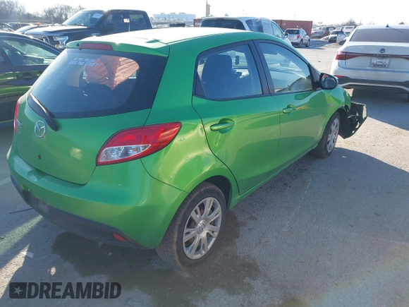 2013 Mazda Mazda2 Sport with VIN JM1DE1KY2D0165212, listed as a IAAI auction lot 41395935 with 87,234 mi miles. Bid and sale history available at carsss.com. Image 4.