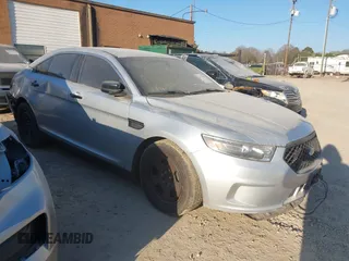 2016 Ford Police Interceptor с VIN 1FAHP2MK1GG154391, выставлен на аукционе IAAI как лот 41570144 с пробегом 70 535 миль миль и . История ставок и продаж доступна на DreamBid. Изображение 1.