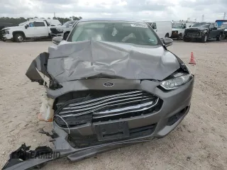 2014 Ford Fusion SE Hybrid with VIN 3FA6P0LU8ER343625, listed as a Copart auction lot 54844285 with 181,631 mi miles and Salvage Title. Bid and sale history available at DreamBid. Image 5.
