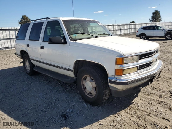 1998 Chevrolet Tahoe with VIN 1GNEK13R0WJ354076, listed as a Copart auction lot 72605944 with 211,868 mi miles and Clean Title. Bid and sale history available at carsss.com. Image 4.