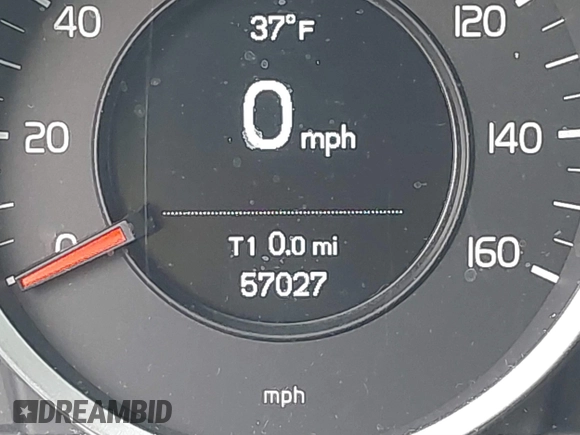 2017 Volvo S60 Dynamic with VIN YV126MFL4H2430687, listed as a IAAI auction lot 41577059 with 57,027 mi miles. Bid and sale history available at carsss.com. Image 16.
